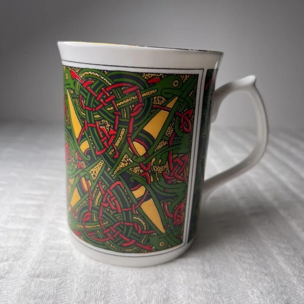 Twyn Pottery lindisfarne kells